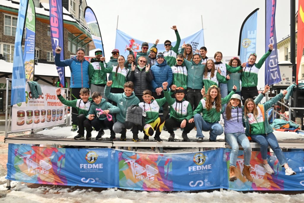 Broche de oro y exhibición andaluza en la Vertical del Súper Campeonato de España de Sierra Nevada