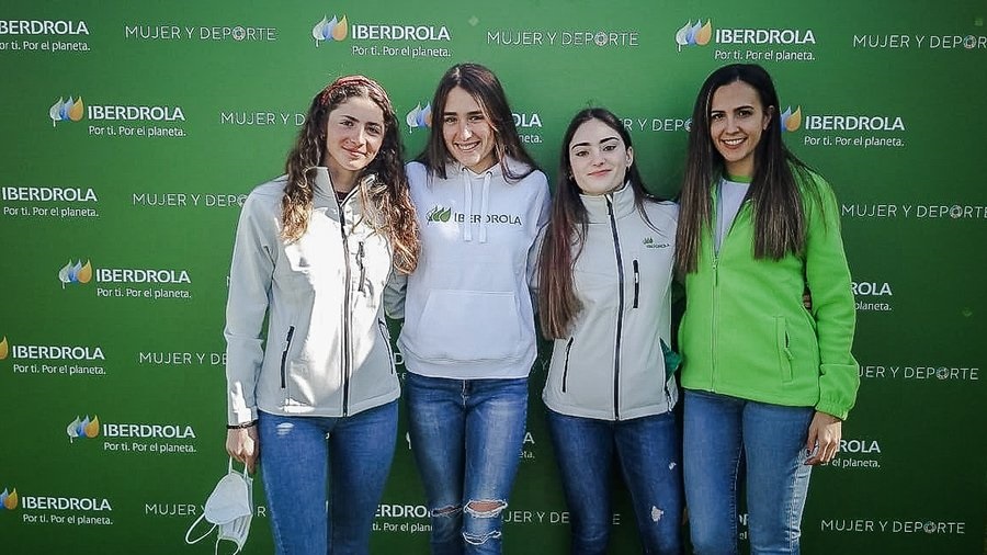 Las andaluzas María Ordóñez y Laura Ramos, representantes de los deportes de Montaña en el proyecto Iberdrola